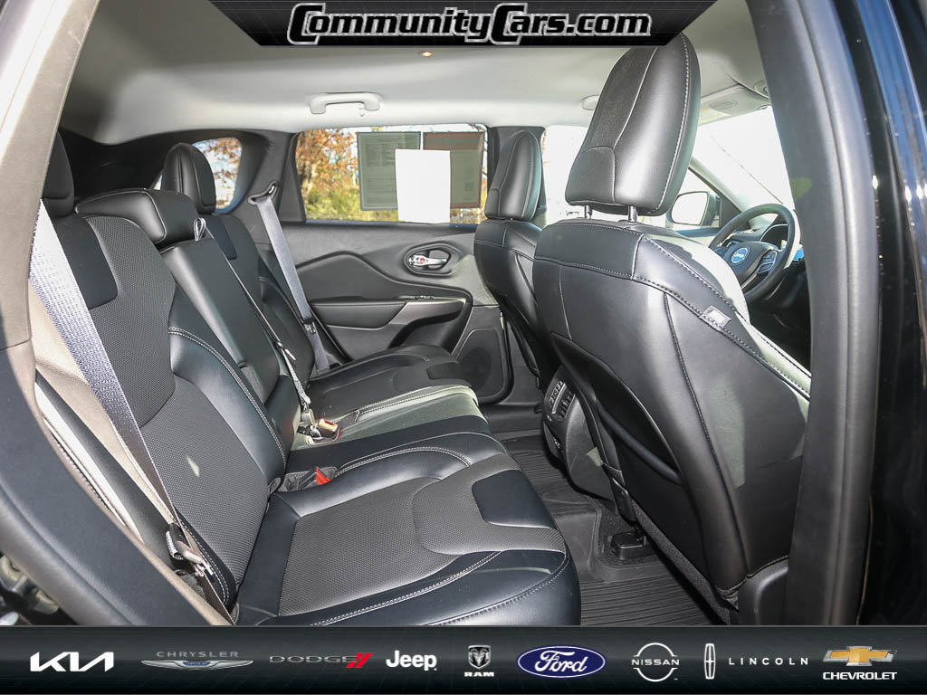 Used 2022 Jeep Cherokee Latitude Lux image 22