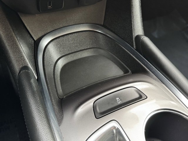 Used 2017 Chevrolet Malibu Hybrid image 15