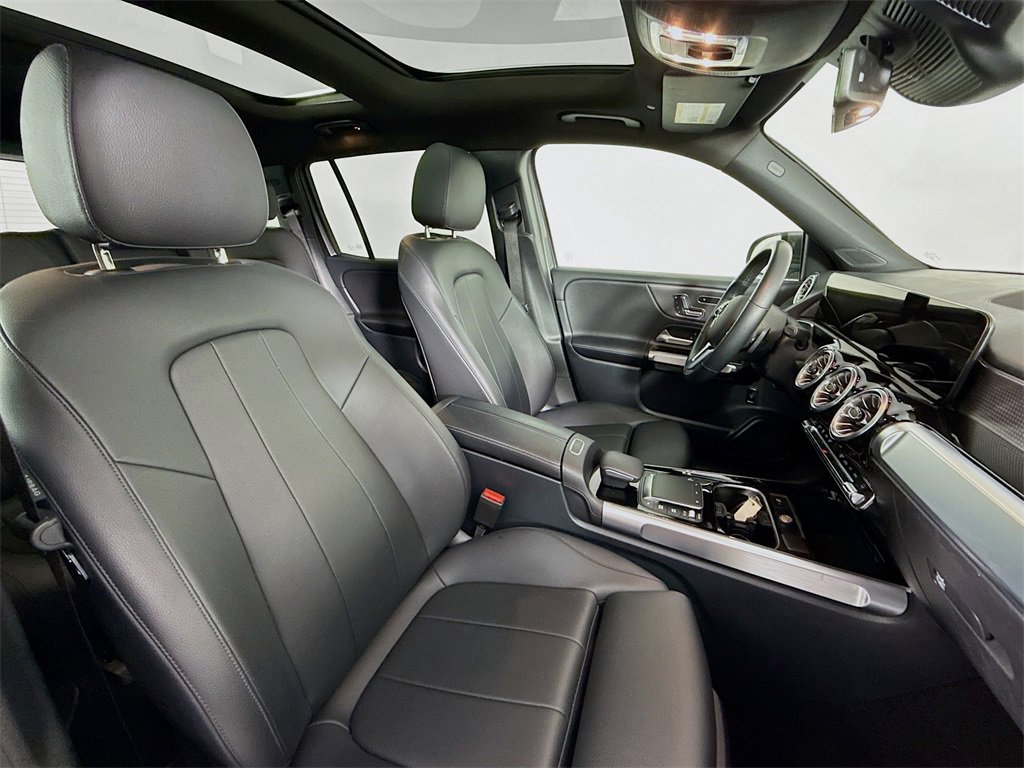 Used 2022 Mercedes-Benz GLB 250 GLB 250 image 29