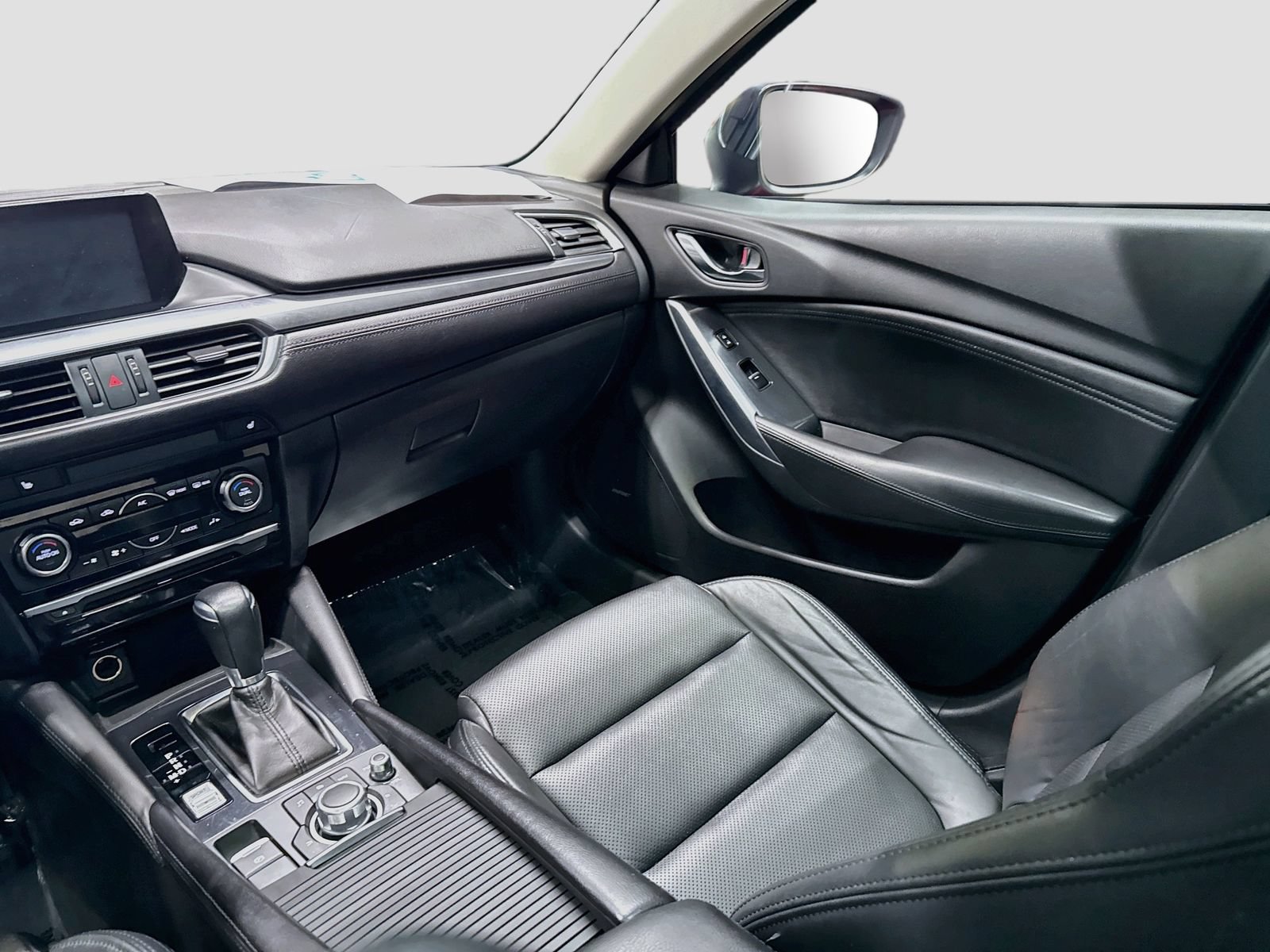 Used 2016 MAZDA MAZDA6 Touring w/ Touring Technology Package FWD image 27