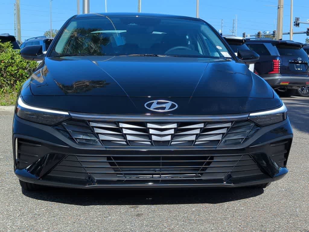 New 2026 Hyundai Elantra SE FWD image 10