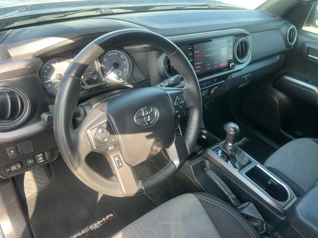 Used 2021 Toyota Tacoma TRD Off-Road image 16