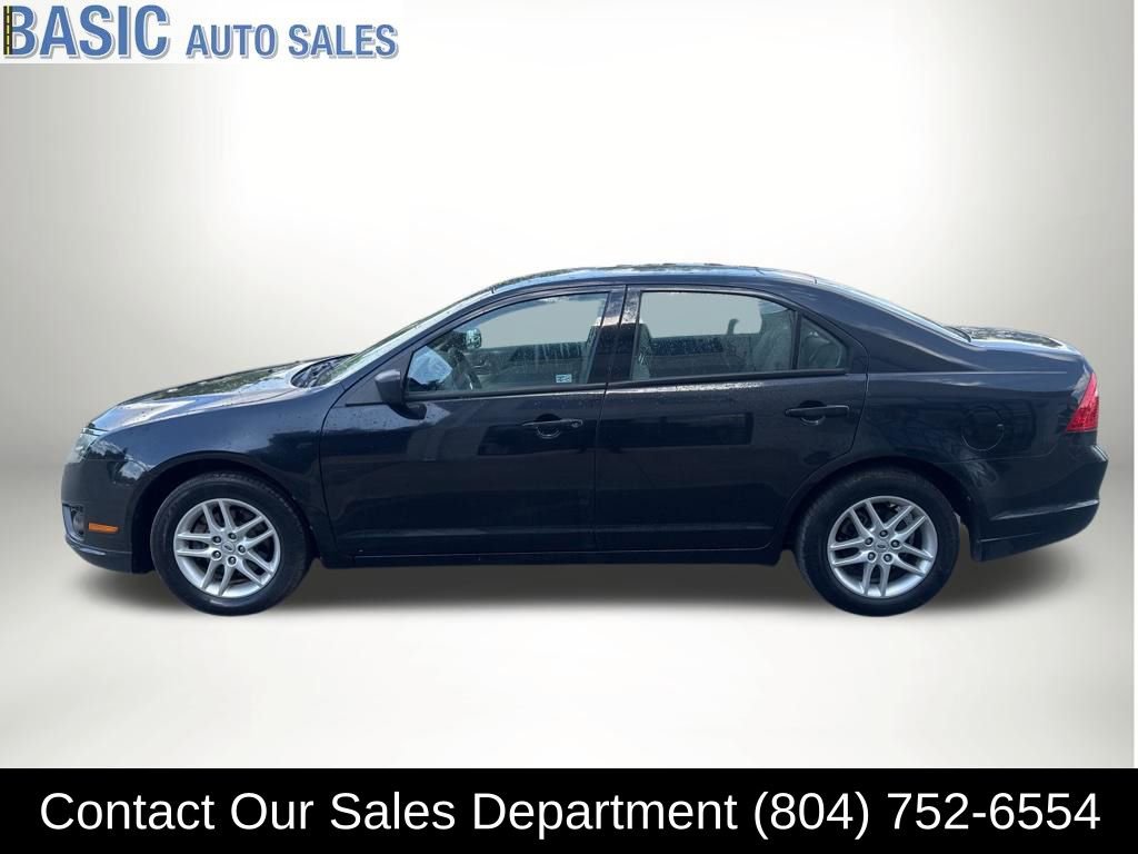 Used 2012 Ford Fusion S FWD image 1