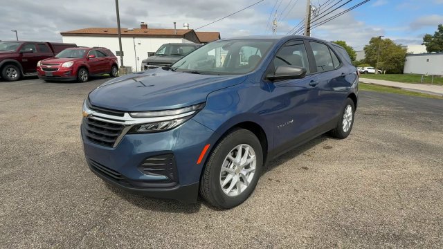 Used 2024 Chevrolet Equinox LS FWD image 4