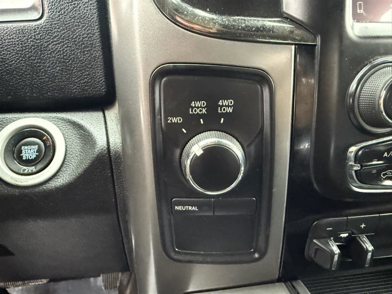 Used 2018 RAM 2500 Laramie w/ Sport Appearance Group AWD/4WD image 37
