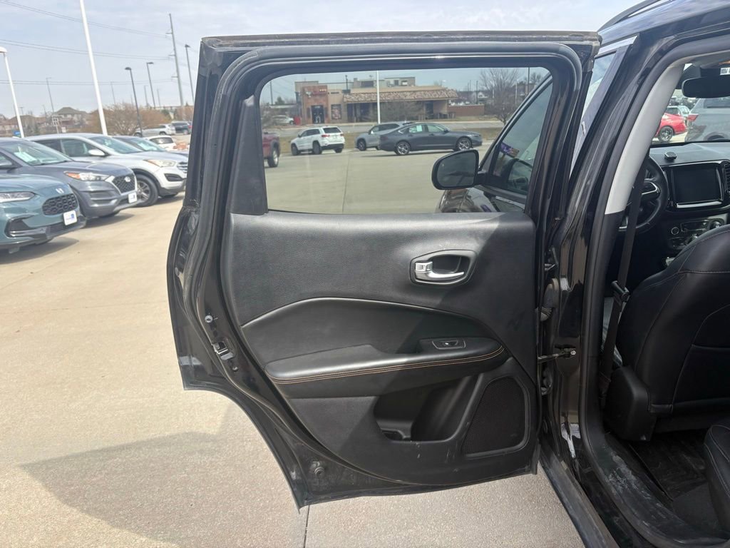 Used 2017 Jeep Compass Limited w/ Safe & Security Group image 32