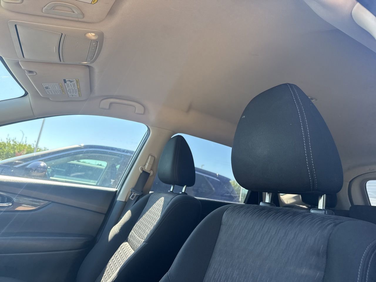 Used 2020 Nissan Rogue SV image 7