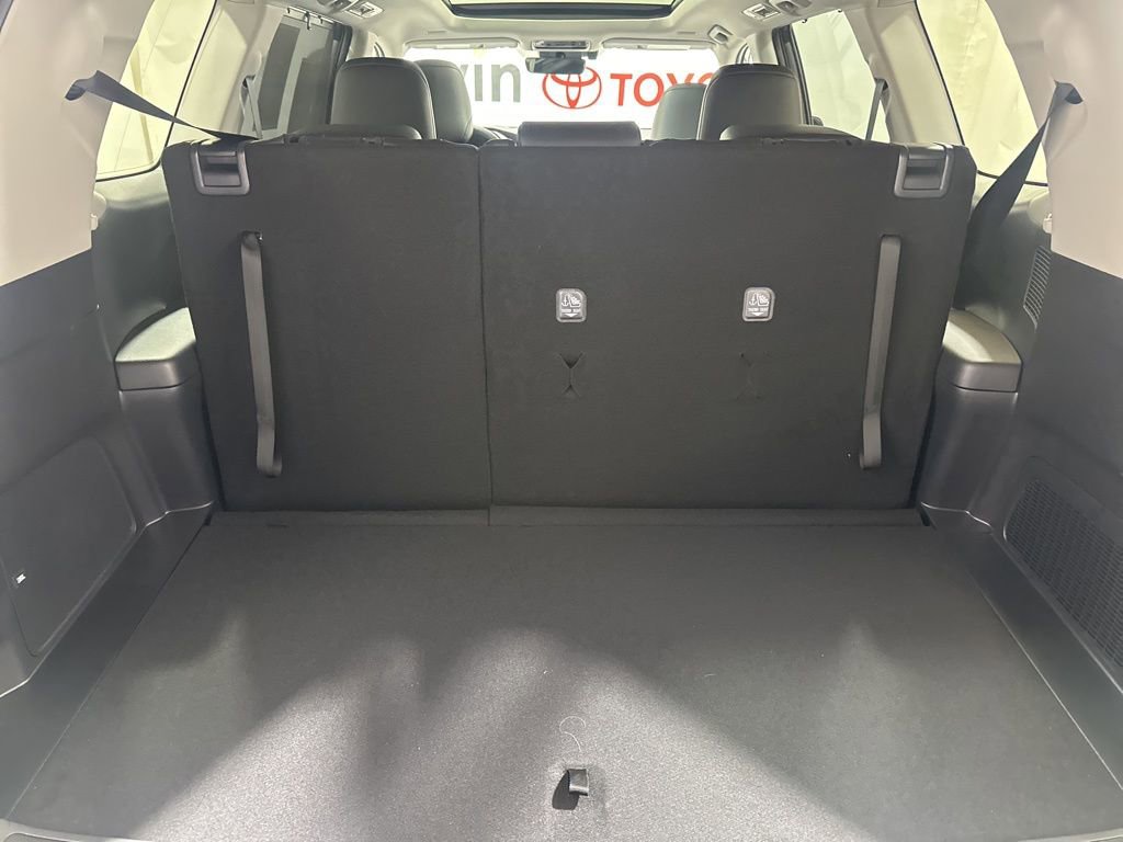 Used 2026 Toyota Grand Highlander Limited image 15