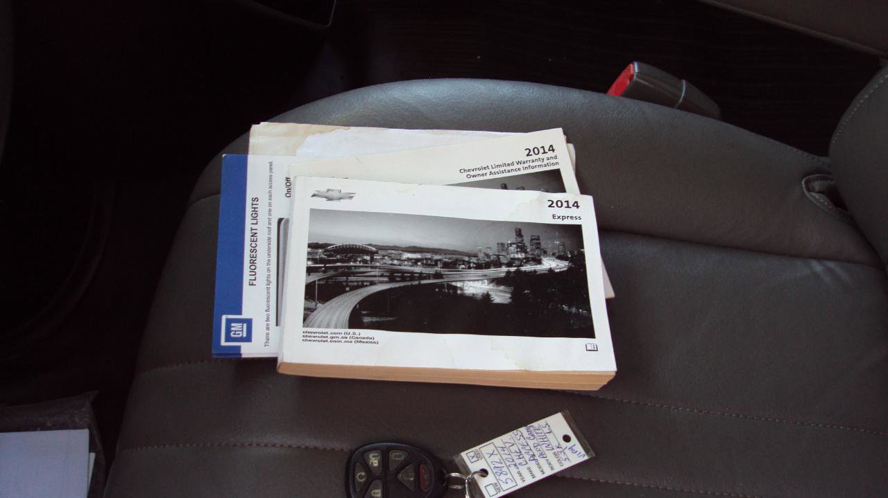 Used 2014 Chevrolet Express 1500 AWD image 28