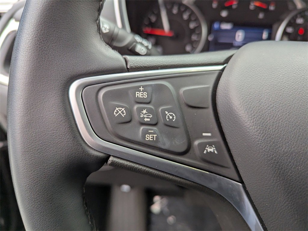 Used 2023 Chevrolet Equinox LT w/ Driver Convenience Package image 14