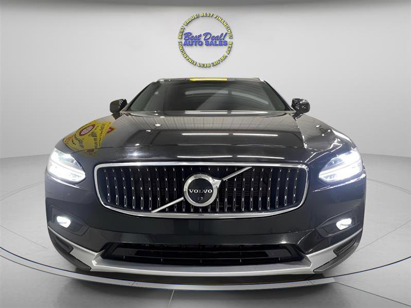 Used 2022 Volvo V90 B6 Cross Country AWD/4WD image 8