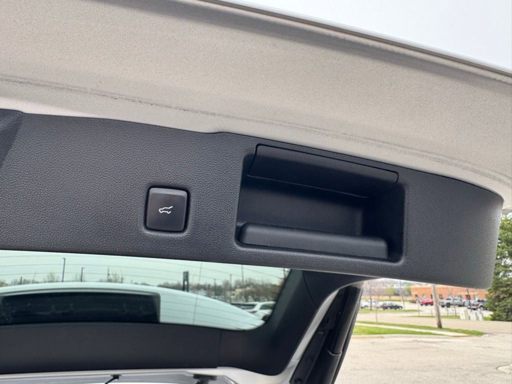 Used 2020 Ford Escape Titanium AWD/4WD image 37