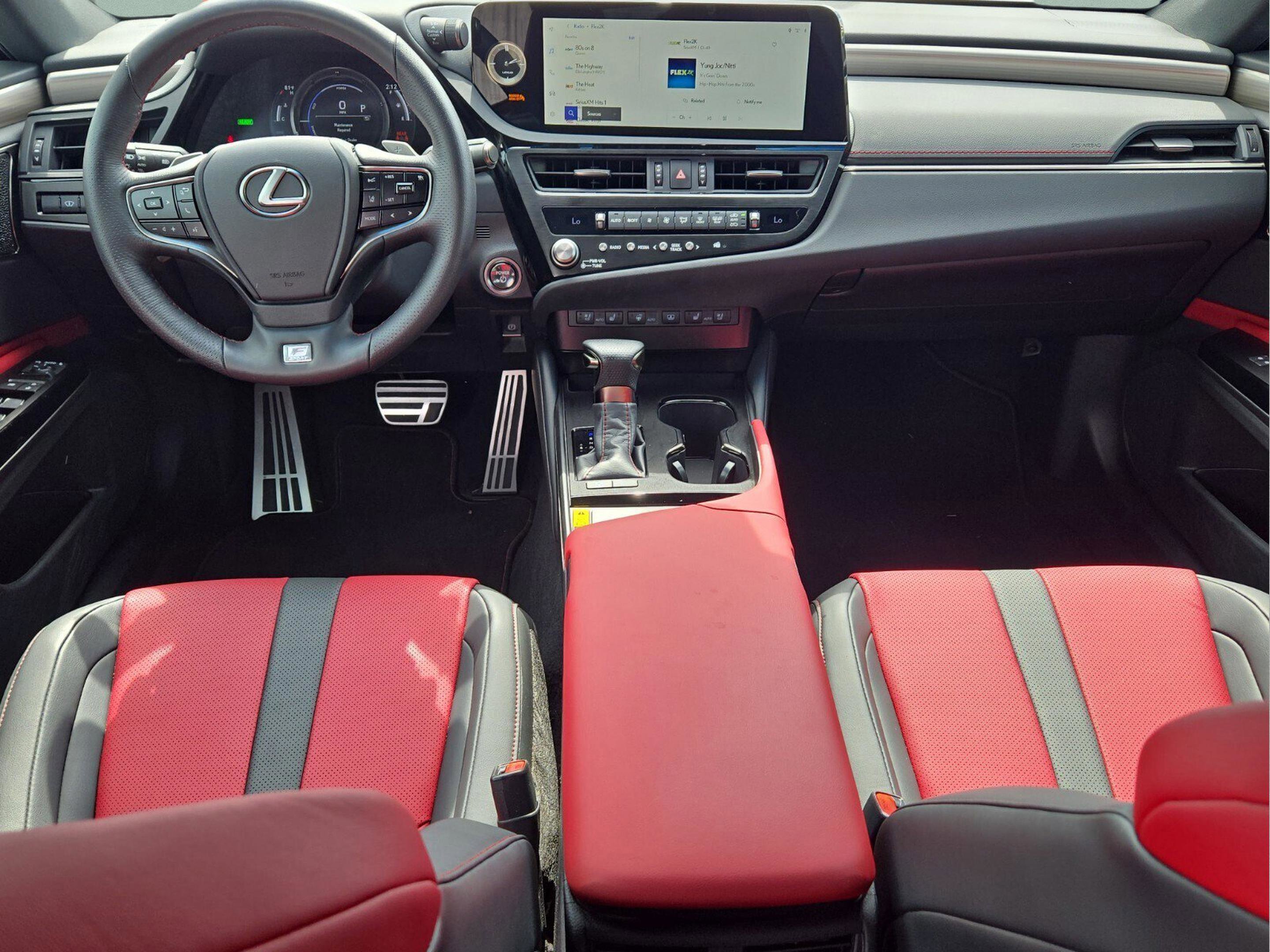 New 2025 Lexus ES 300h F Sport image 8