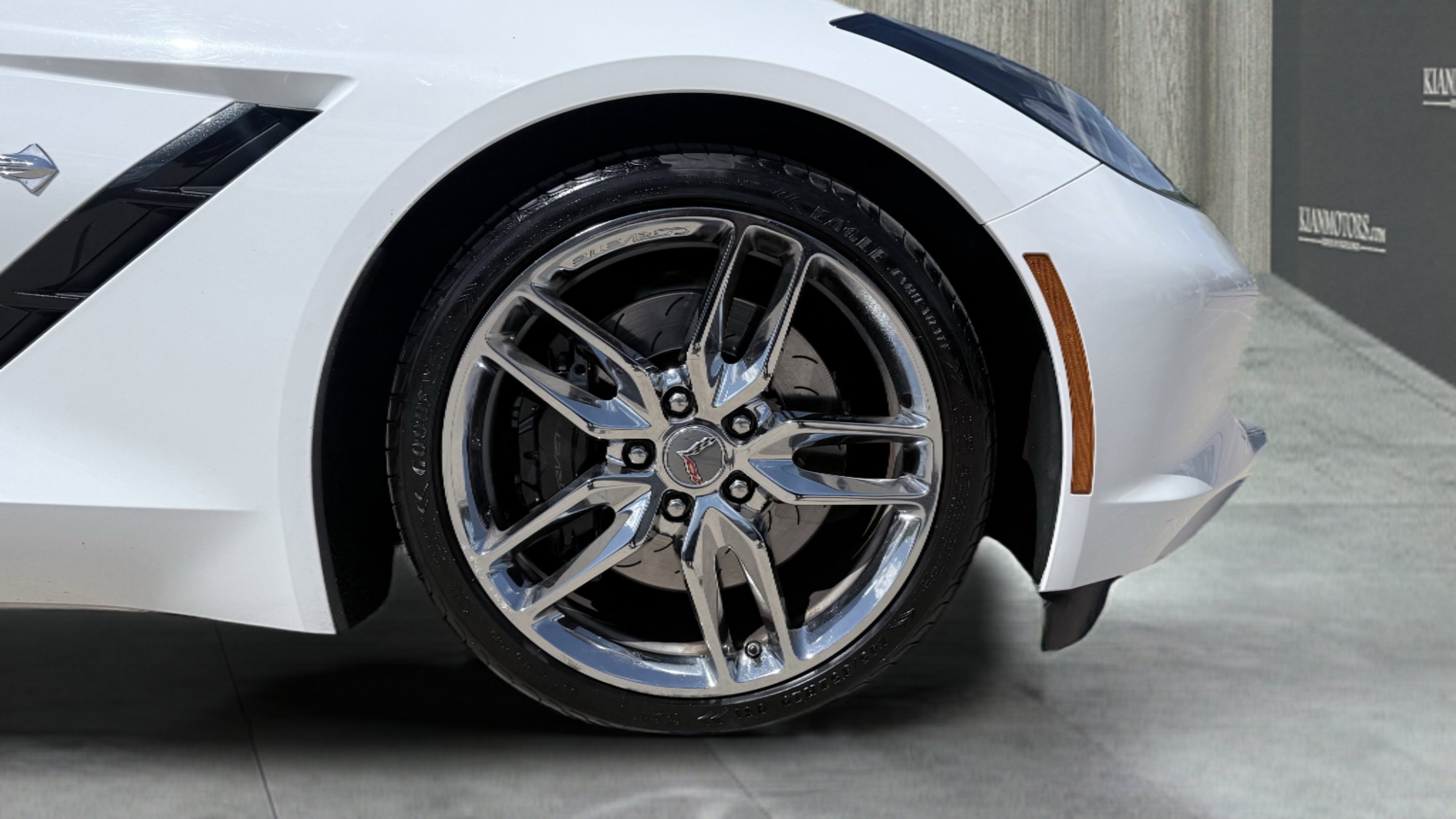 Used 2014 Chevrolet Corvette Stingray Convertible w/ 3LT Preferred Equipment Group image 9