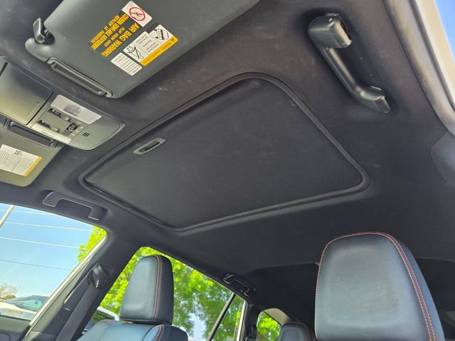 Used 2016 Toyota RAV4 SE w/ Advanced Technology Package AWD/4WD image 10