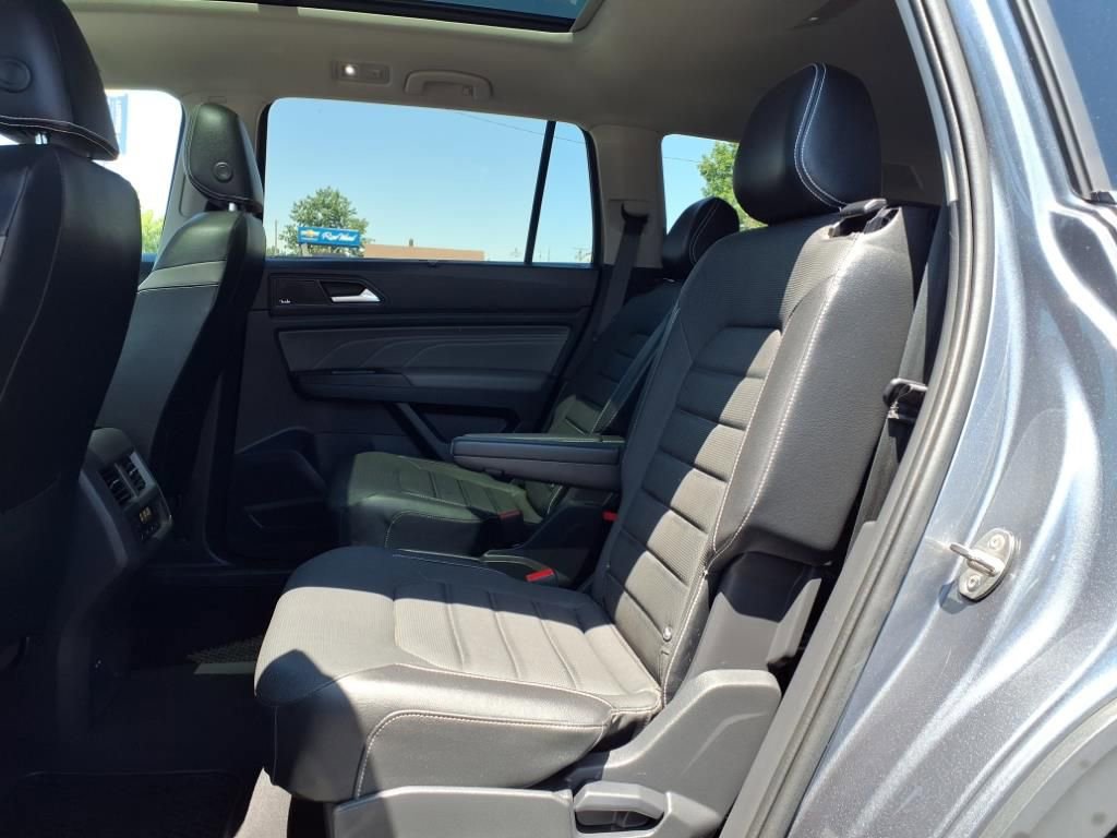 Used 2021 Volkswagen Atlas SEL Premium image 14