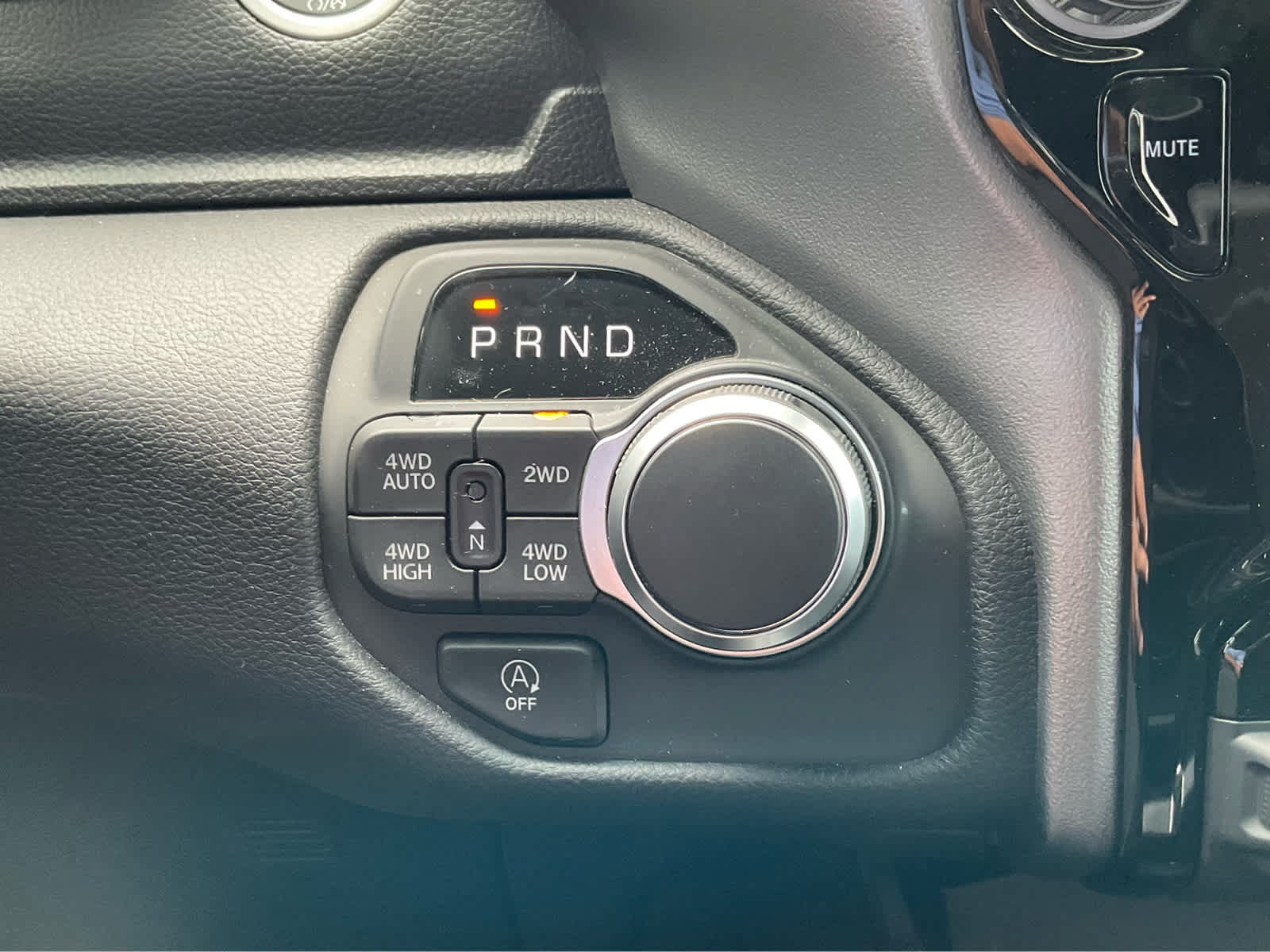 Used 2025 RAM 1500 Big Horn AWD/4WD image 22