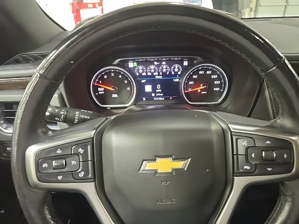 Used 2021 Chevrolet Tahoe Premier w/ Premium Package image 21