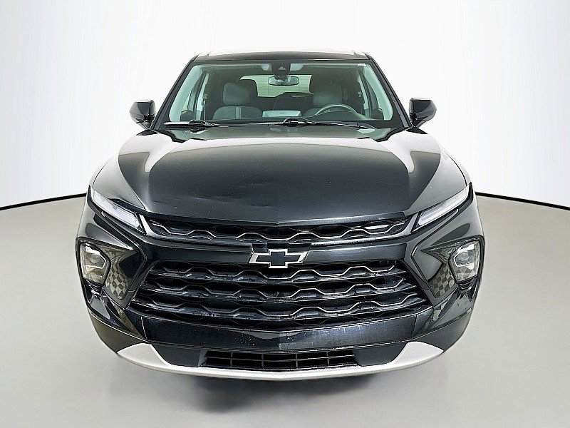 Used 2023 Chevrolet Blazer LT w/ Driver Confidence Package AWD/4WD image 2