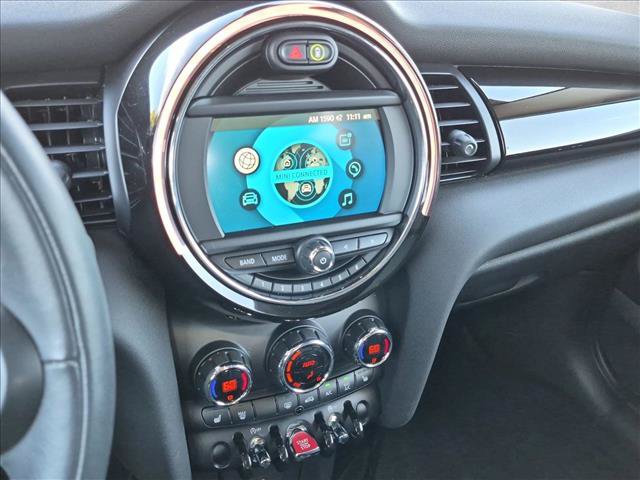 Used 2021 MINI Cooper 2-Door Hardtop FWD image 14