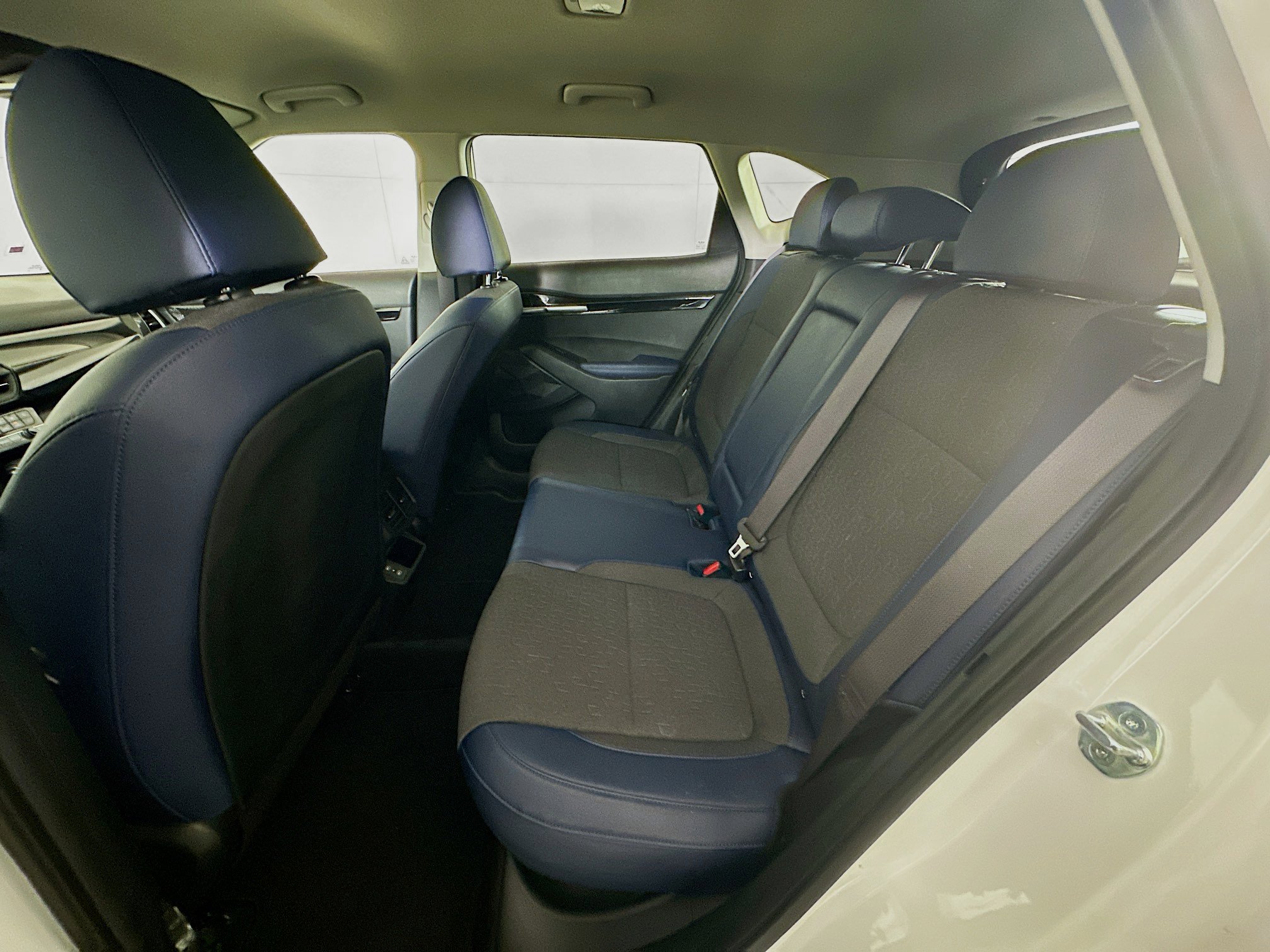 Used 2024 Kia Seltos S image 29