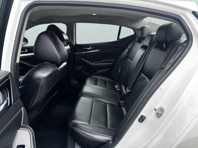 Used 2022 Nissan Maxima SV w/ Floor Mat Group FWD image 33