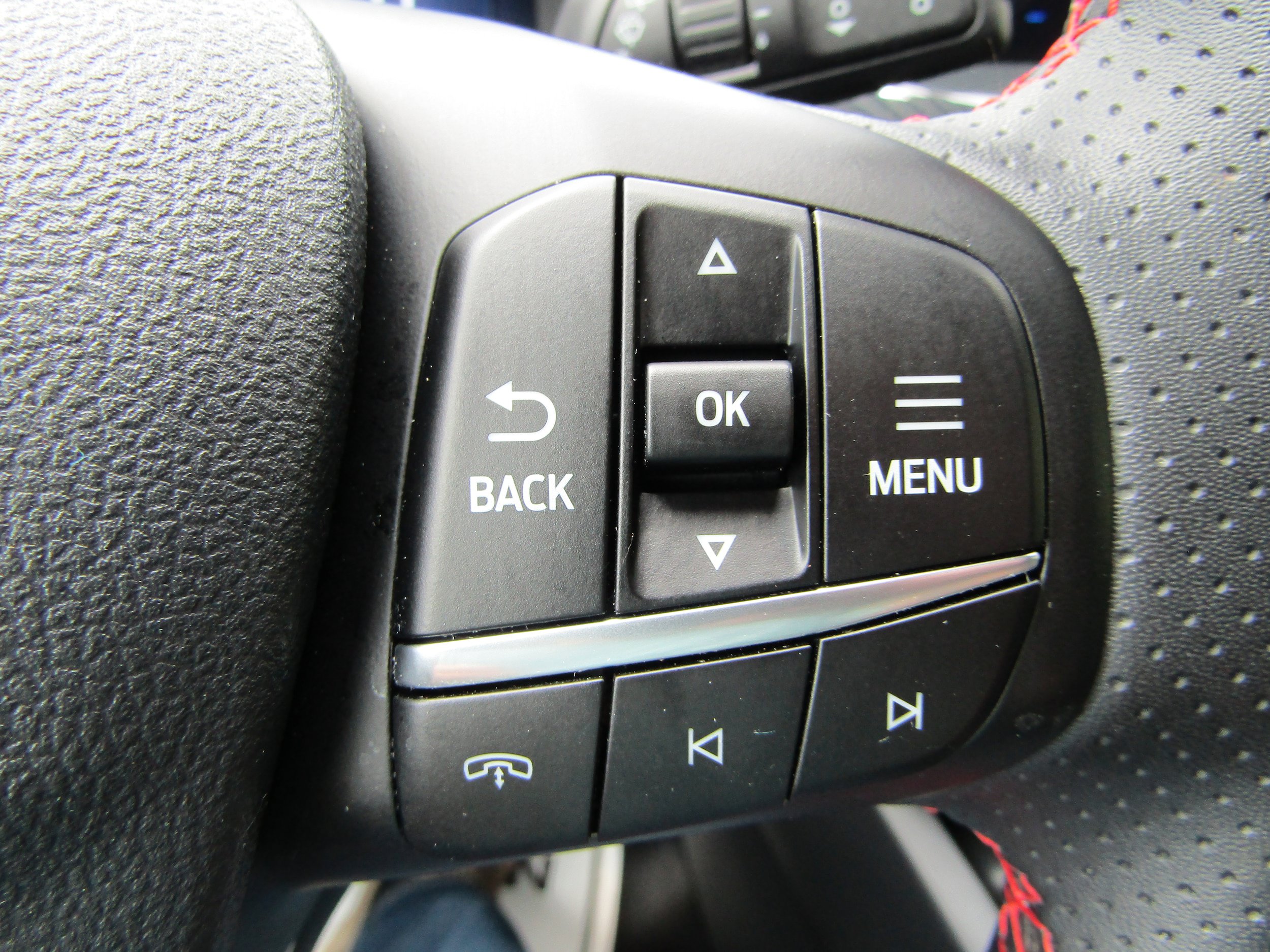 Used 2024 Ford Escape ST-Line Select w/ Tech Pack #2 AWD/4WD image 20