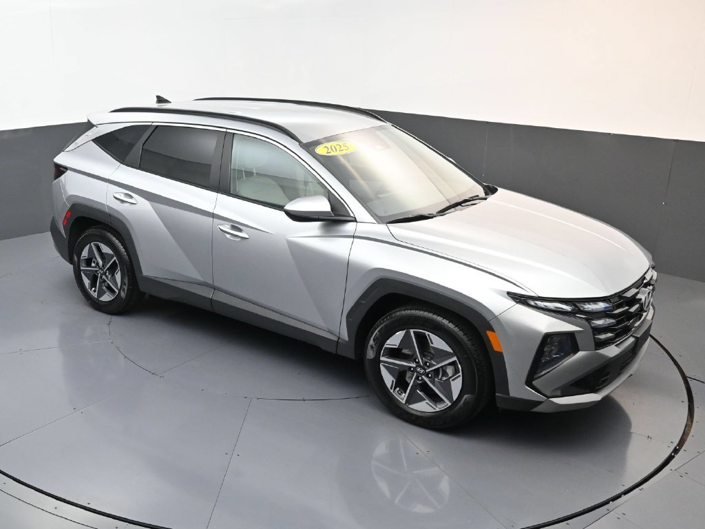 Certified 2025 Hyundai Tucson SEL FWD image 14