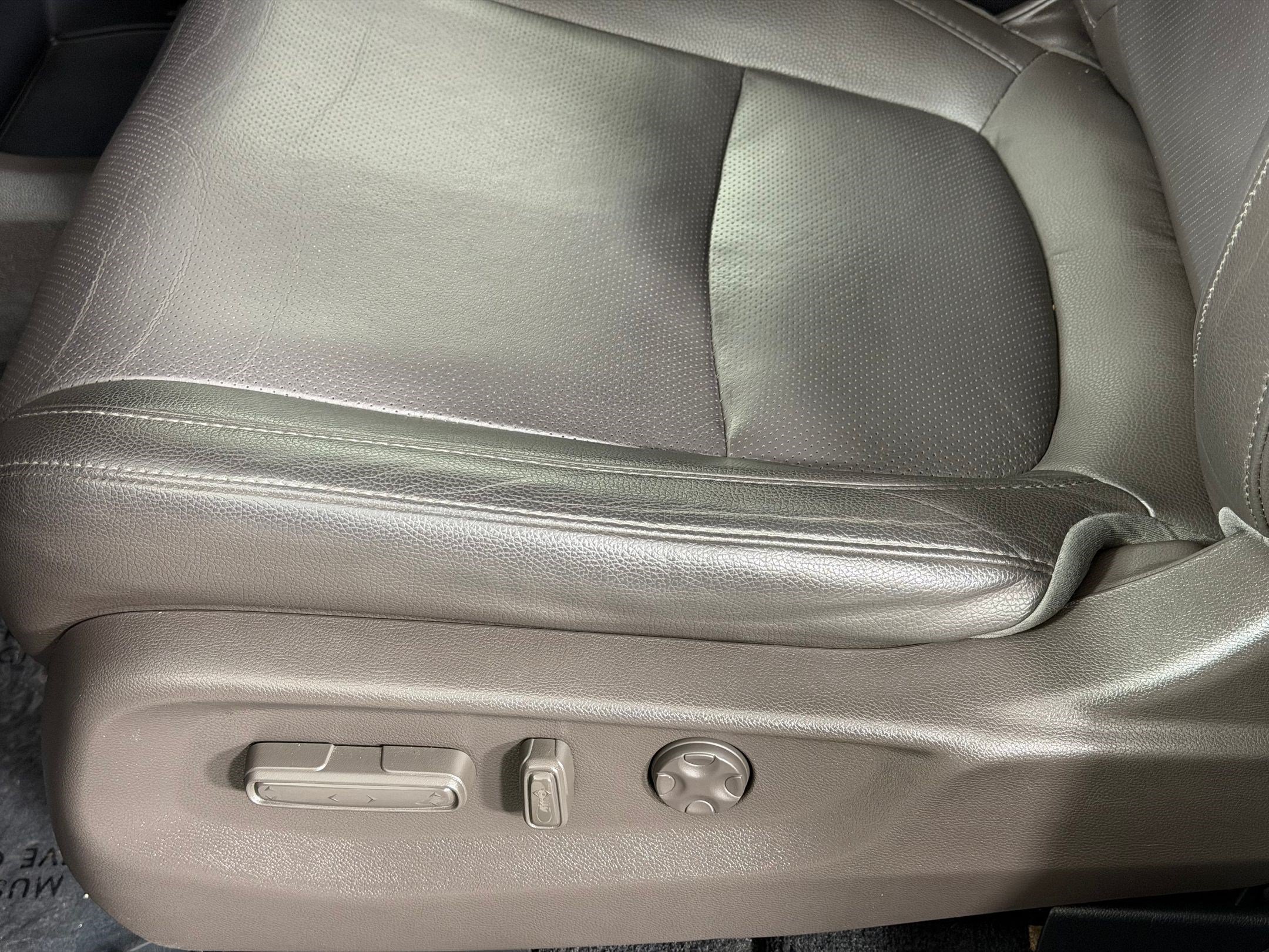 Used 2019 Honda Odyssey Elite image 15