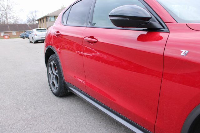Used 2024 Alfa Romeo Stelvio Ti image 50