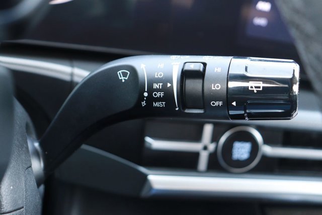 Used 2025 Hyundai Santa Fe SEL image 24