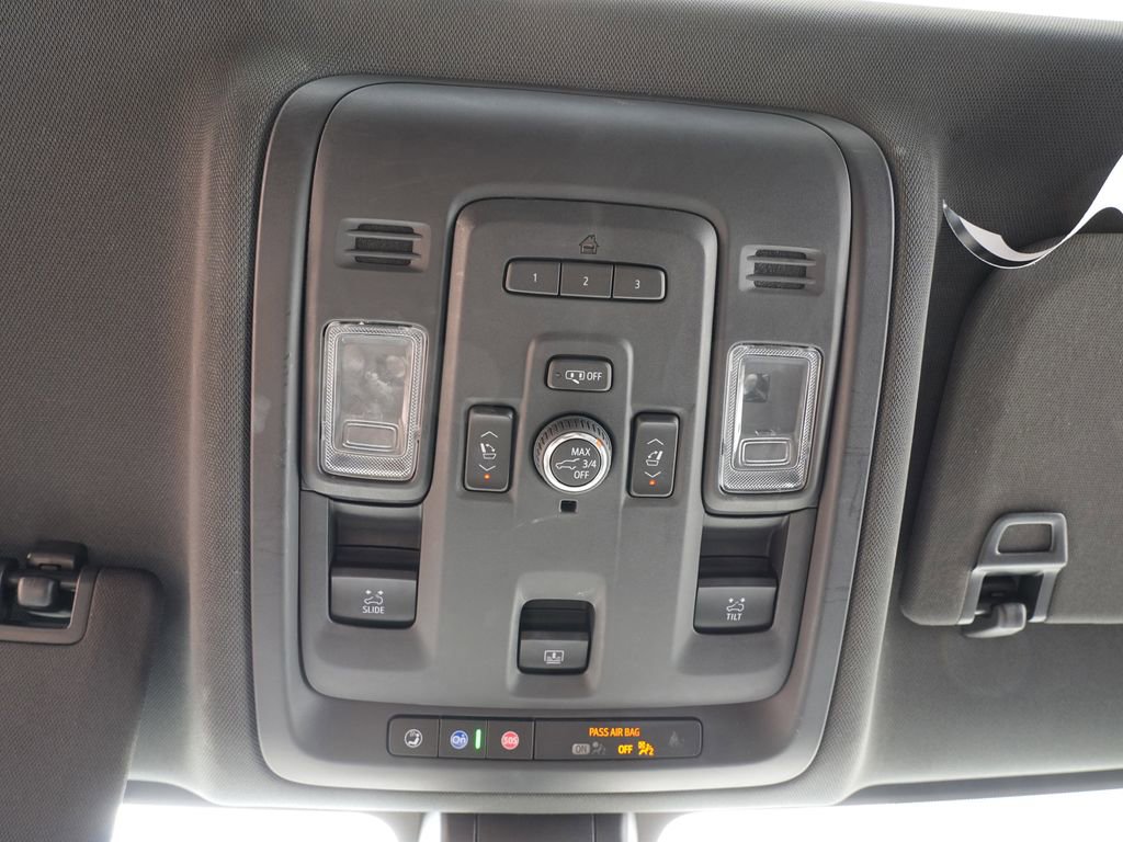 Used 2021 Chevrolet Tahoe High Country AWD/4WD image 42