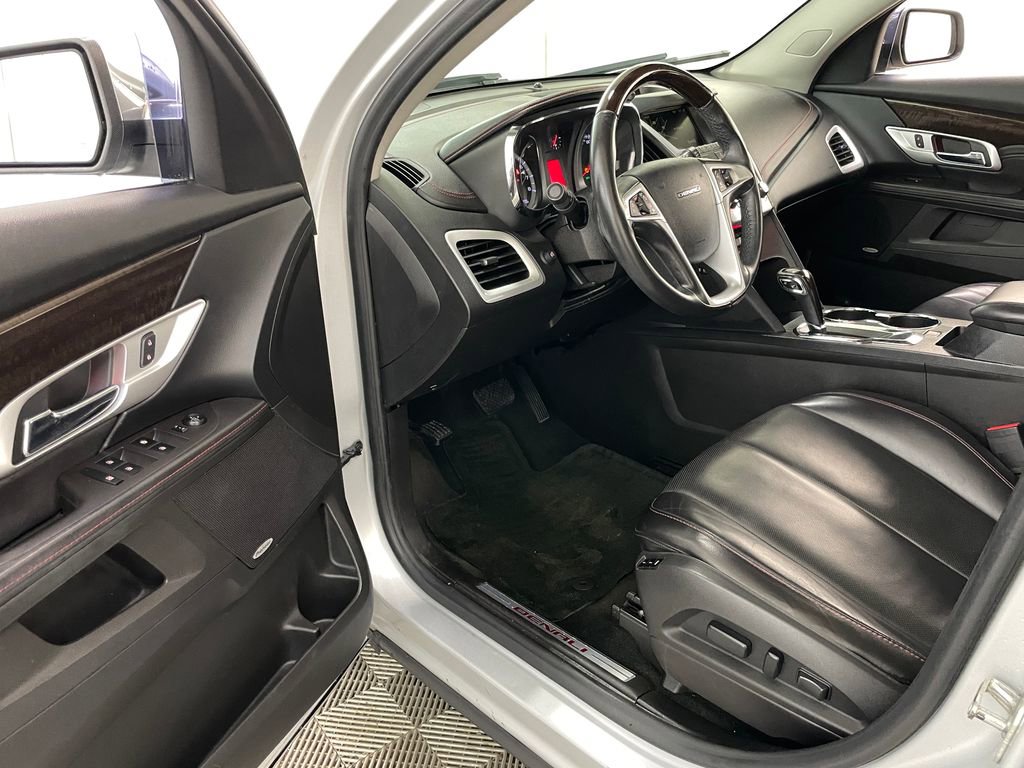 Used 2015 GMC Terrain Denali FWD image 23