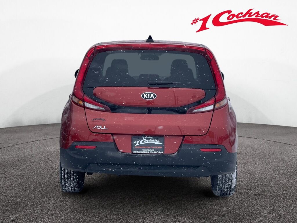 Used 2021 Kia Soul LX image 16