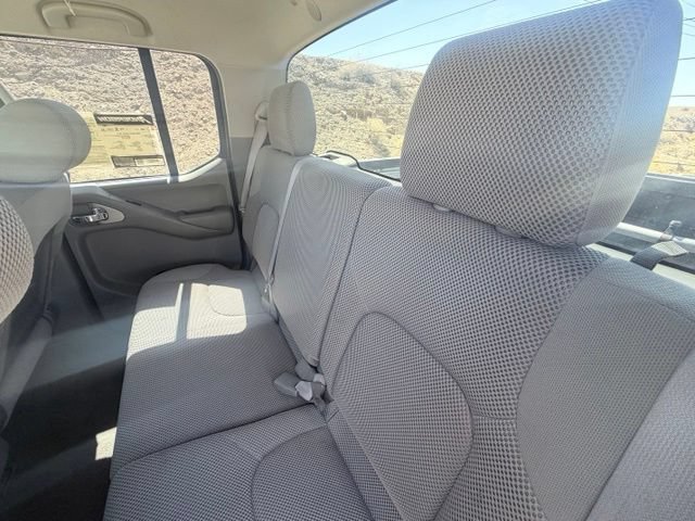 Used 2009 Nissan Frontier SE w/ SE Value Truck Pkg RWD image 20