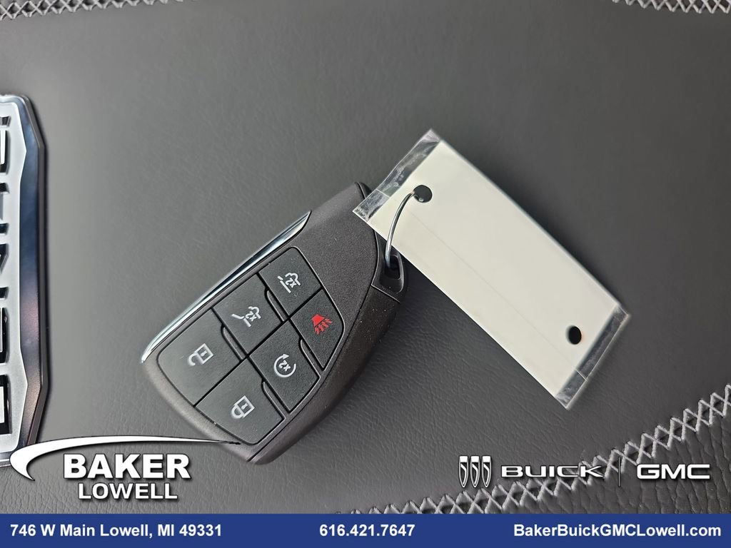 New 2026 GMC Yukon XL Denali w/ Sun & Power Step Package image 38