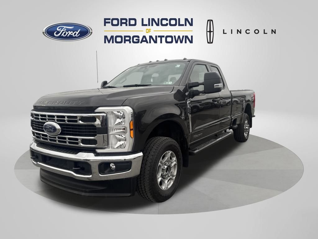Used 2025 Ford F350 XLT video 2