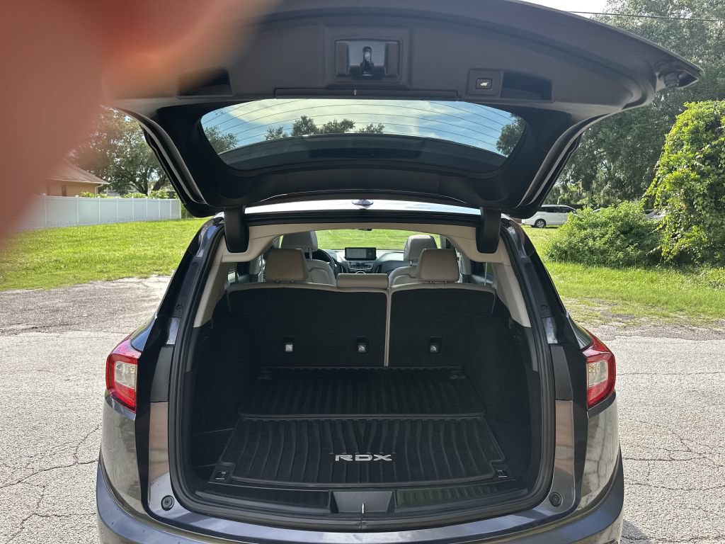 Used 2020 Acura RDX w/ Technology Package FWD image 17