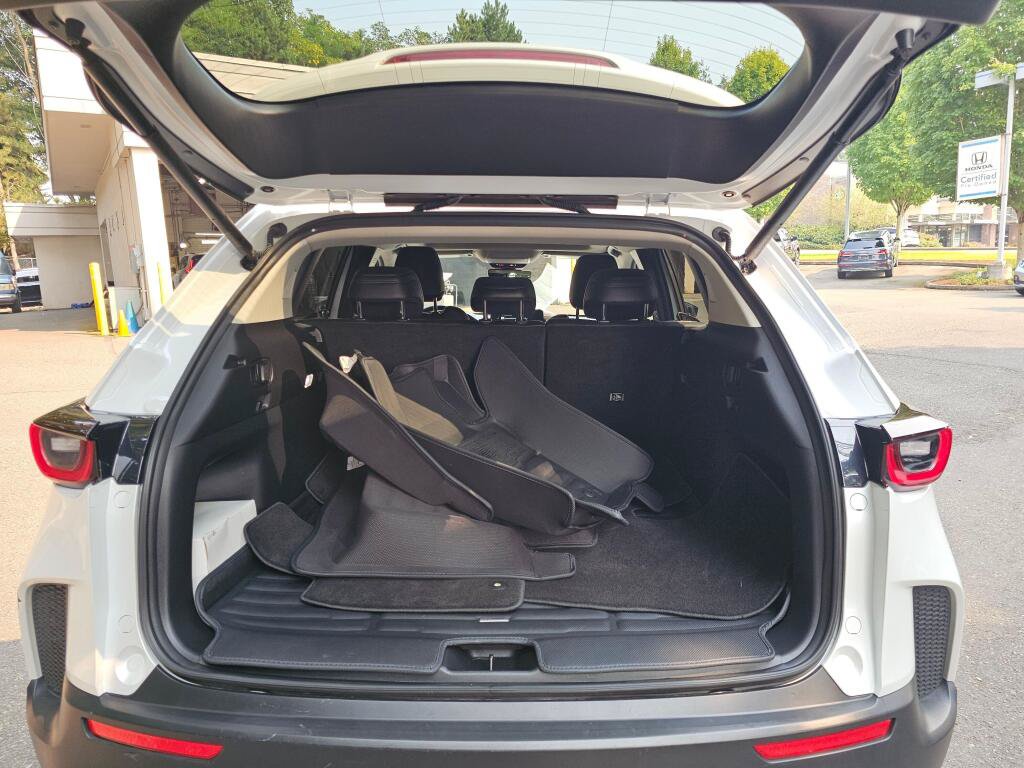 Used 2023 MAZDA CX-50 AWD 2.5 S w/ Cargo Package image 18