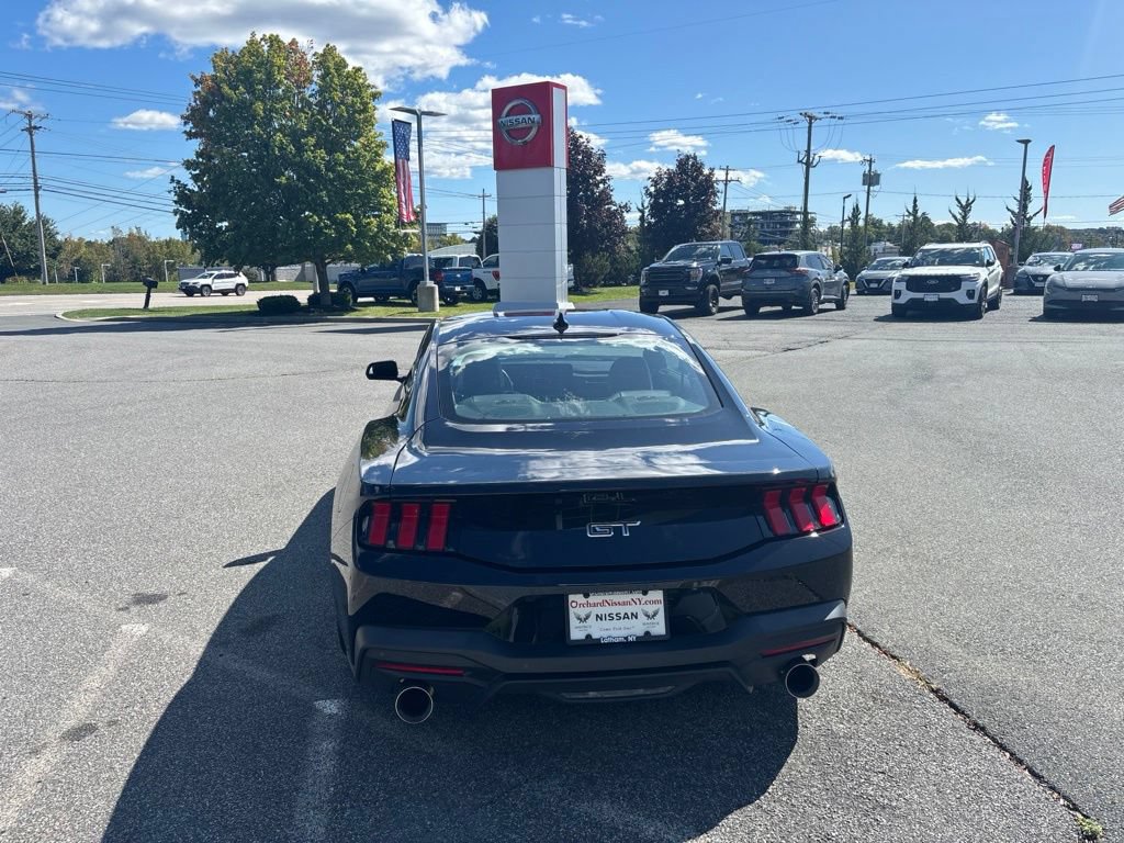 Used 2024 Ford Mustang GT Premium RWD image 6