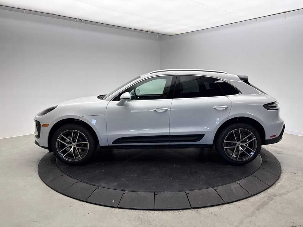 New 2026 Porsche Macan AWD/4WD image 2
