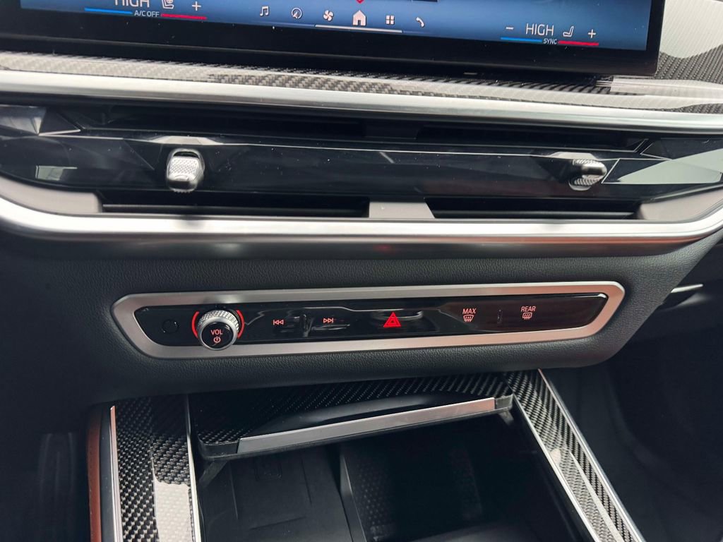 Used 2026 BMW X5 M60i image 12