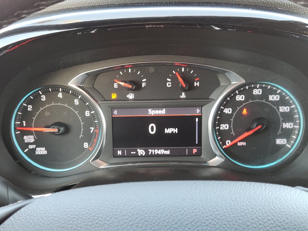 Used 2023 Chevrolet Traverse LT FWD image 16