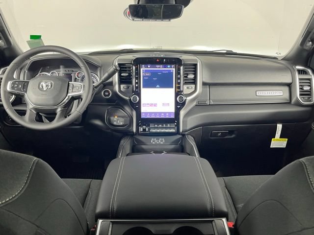 New 2026 RAM 2500 Big Horn AWD/4WD image 13