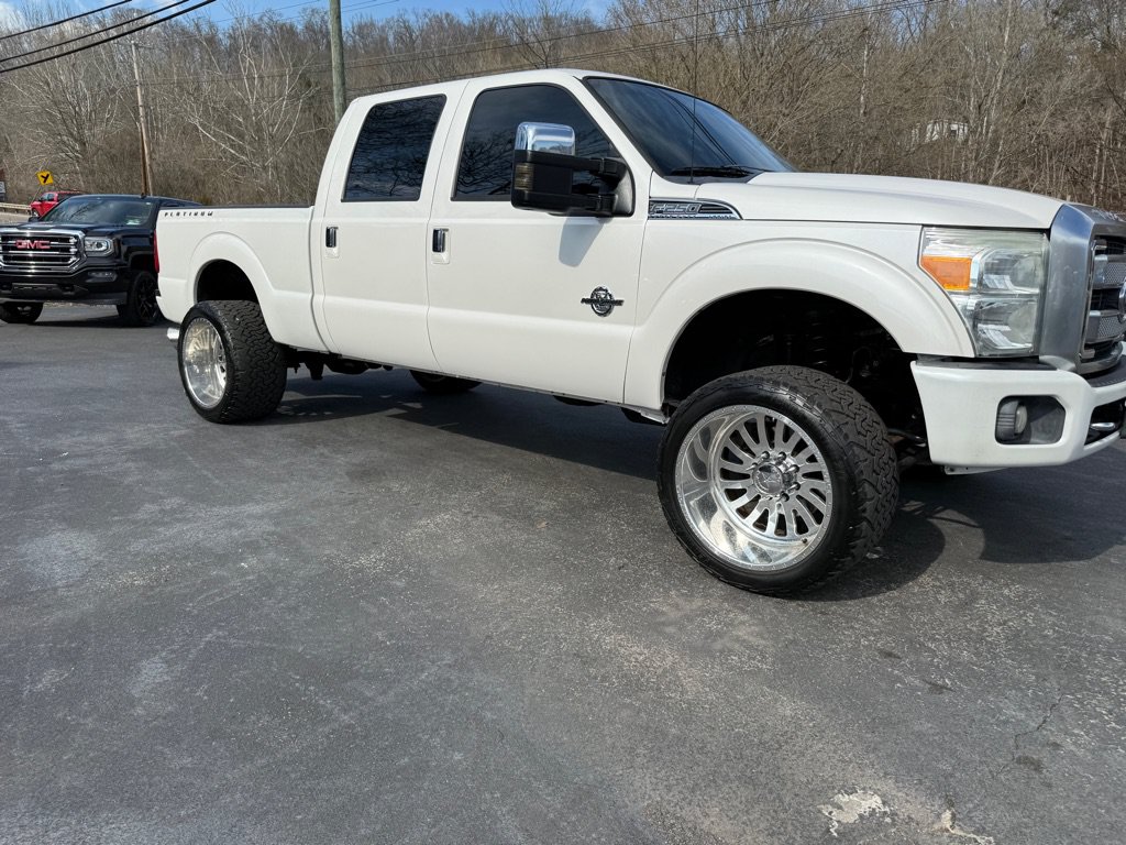 Used 2014 Ford F250 Platinum AWD/4WD image 30