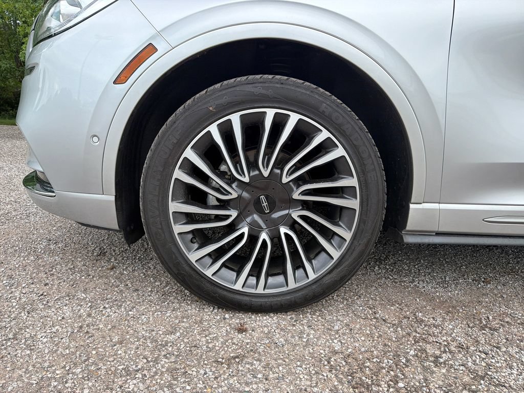 Used 2020 Lincoln Corsair Reserve w/ Equipment Group 201A AWD/4WD image 10