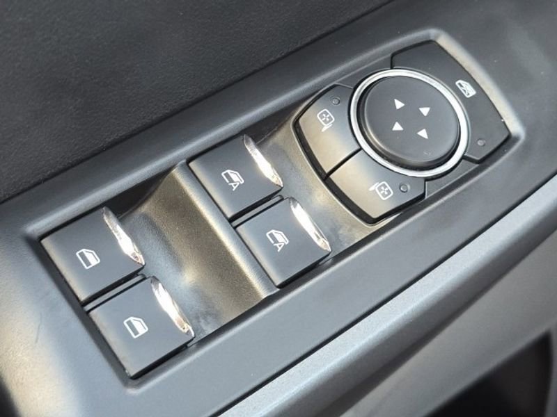 Used 2024 Ford F350 XLT image 12