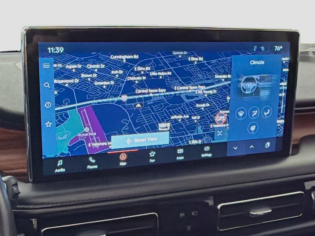 Used 2021 Lincoln Nautilus Reserve w/ Equipment Group 201A image 18