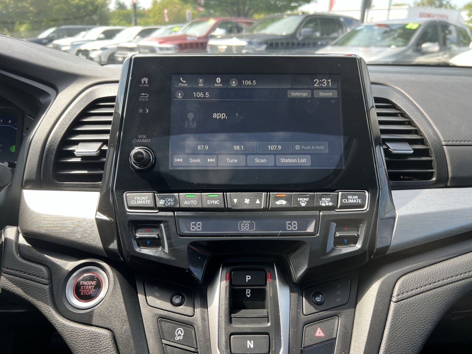 Used 2023 Honda Odyssey EX-L image 18