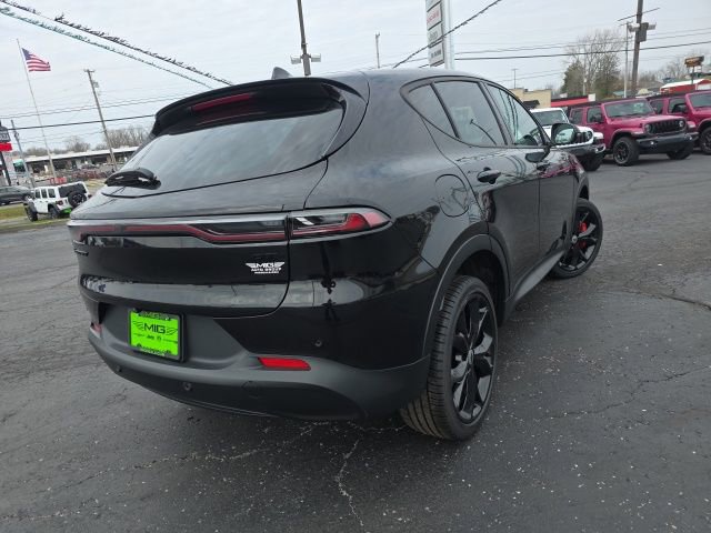 Used 2025 Dodge Hornet GT w/ GT Plus Package AWD/4WD image 7